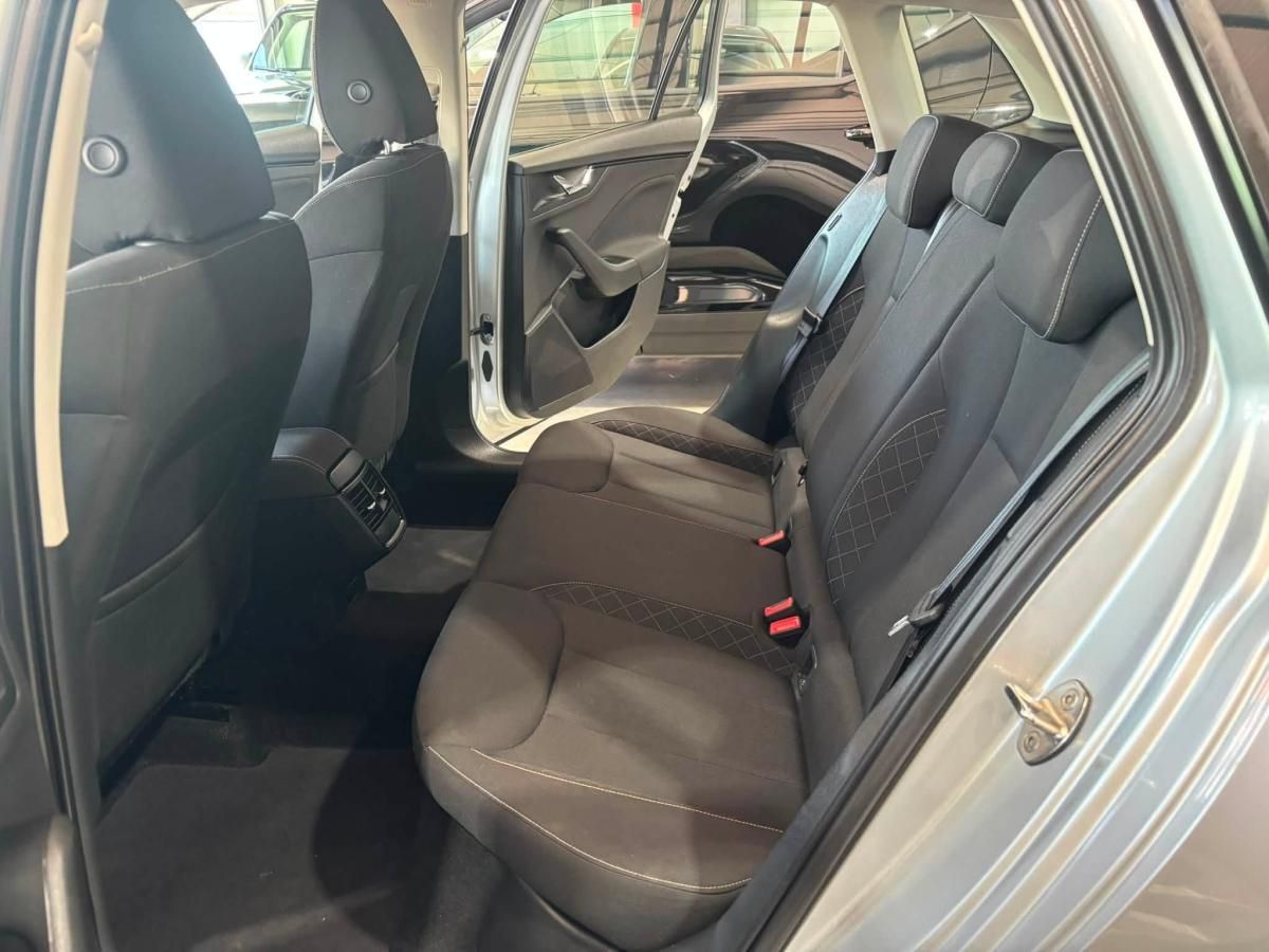 skoda-kamiq-2023-gasolina-999cc