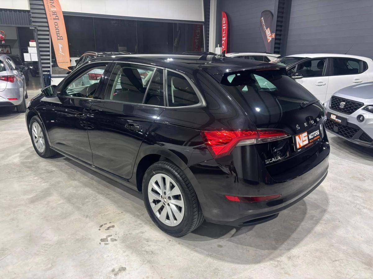 skoda-scala-2023-gasolina-999cc