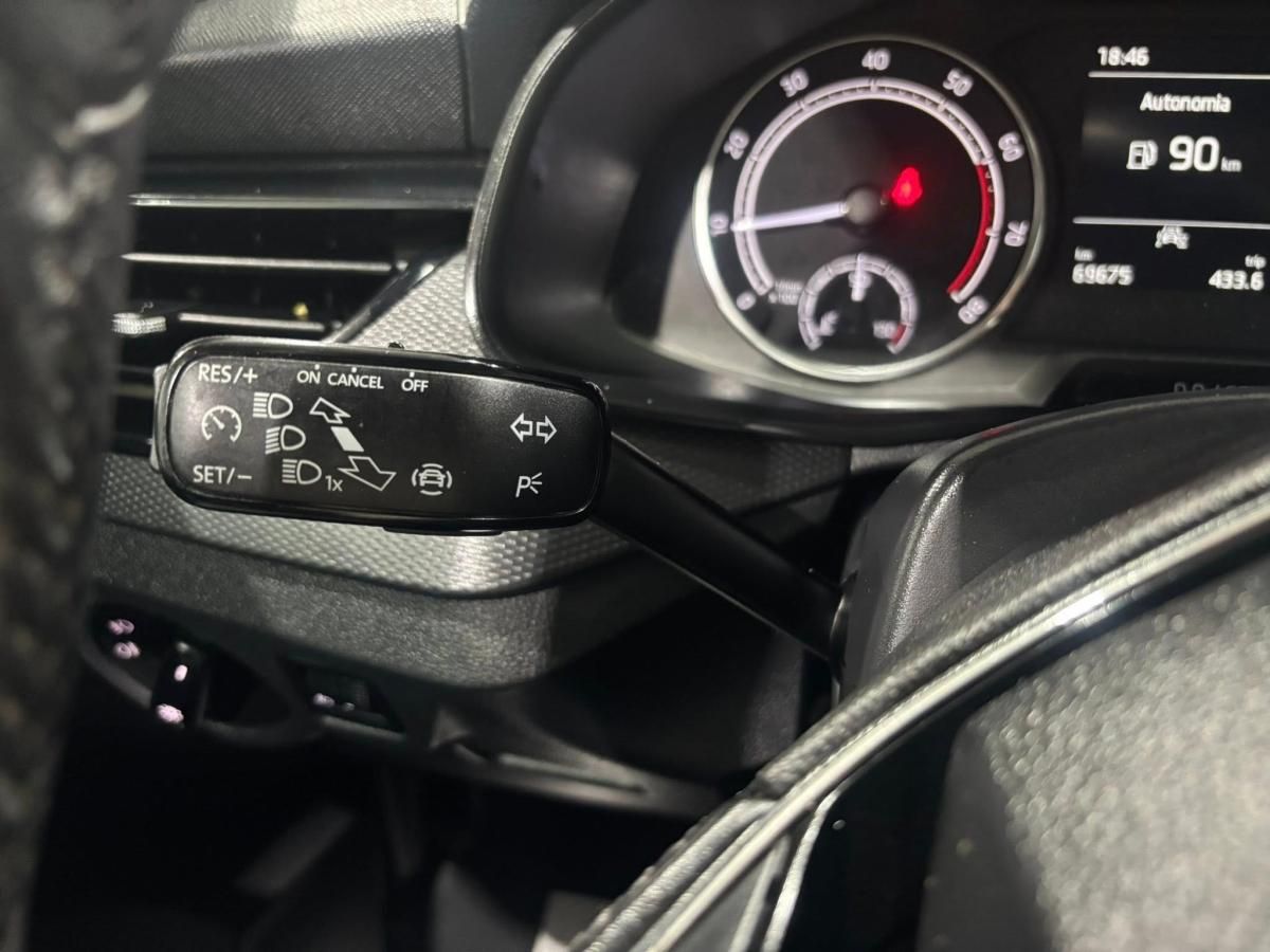 skoda-scala-2023-gasolina-999cc