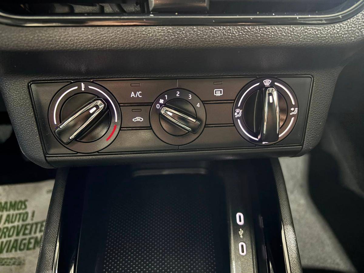 skoda-scala-2023-gasolina-999cc