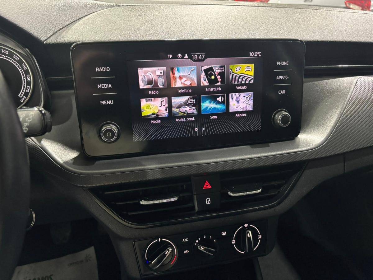skoda-scala-2023-gasolina-999cc