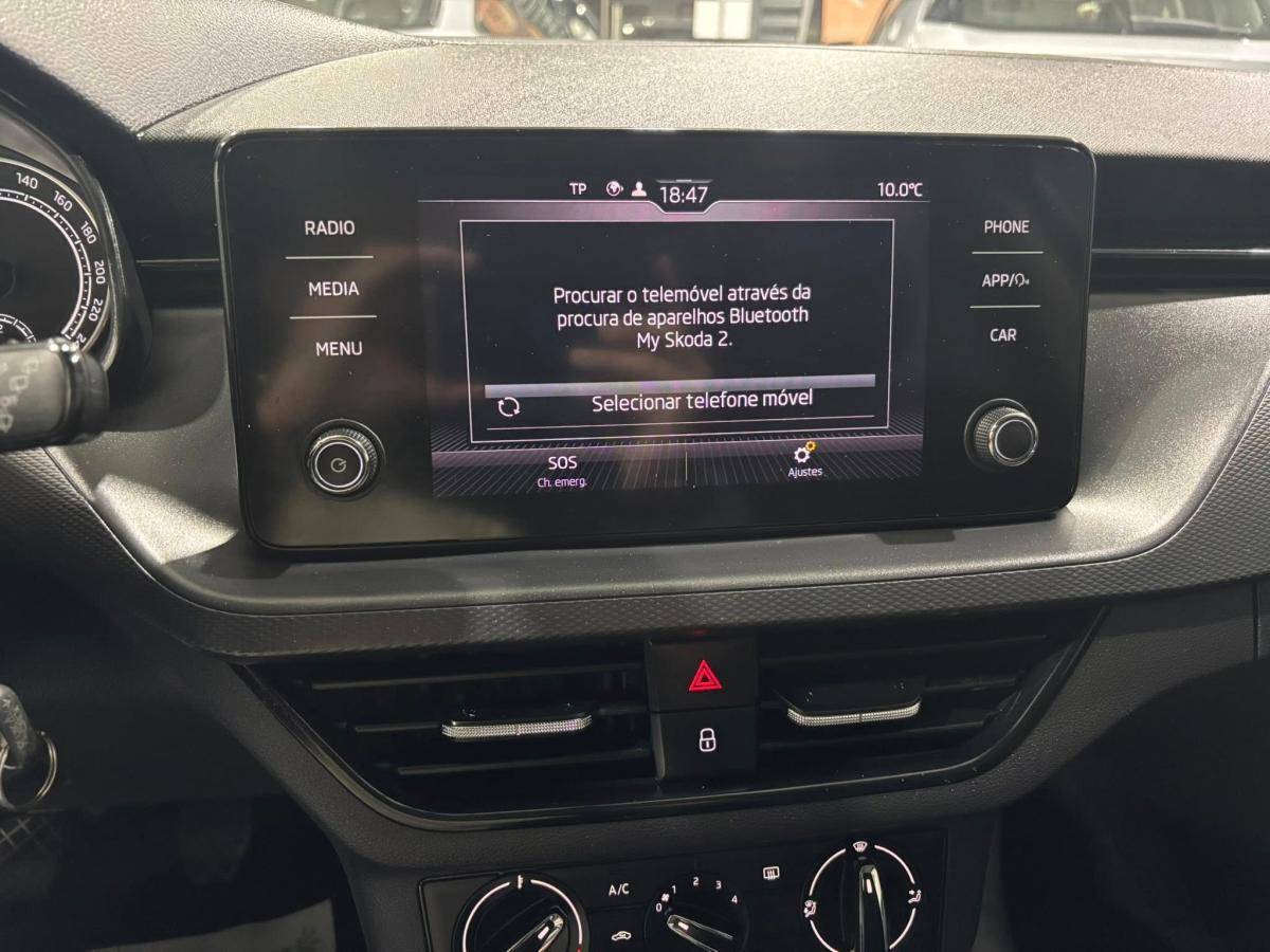 skoda-scala-2023-gasolina-999cc
