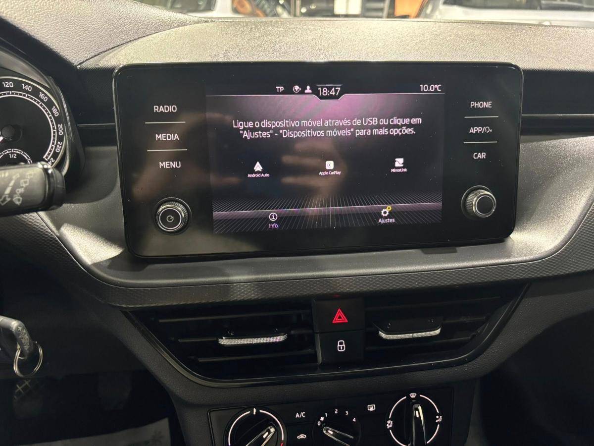 skoda-scala-2023-gasolina-999cc