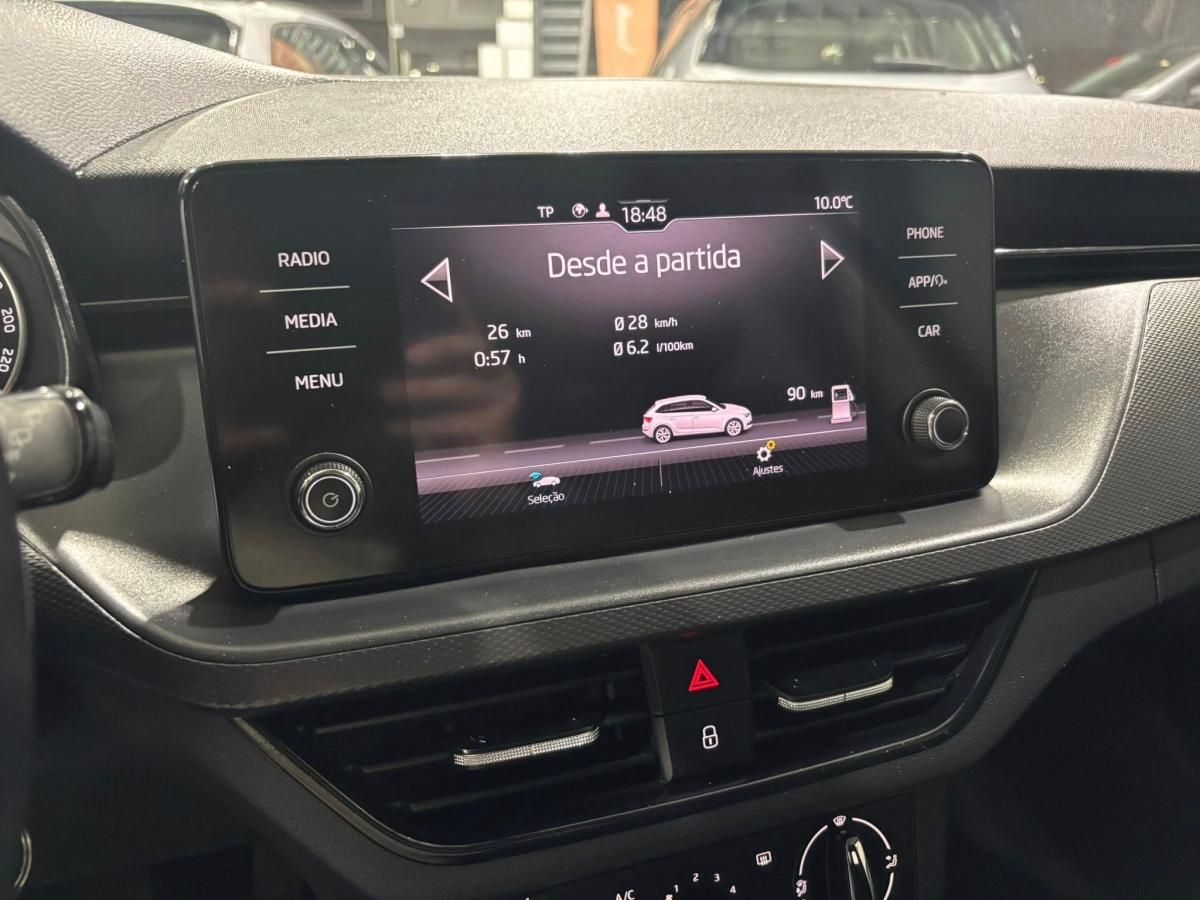 skoda-scala-2023-gasolina-999cc
