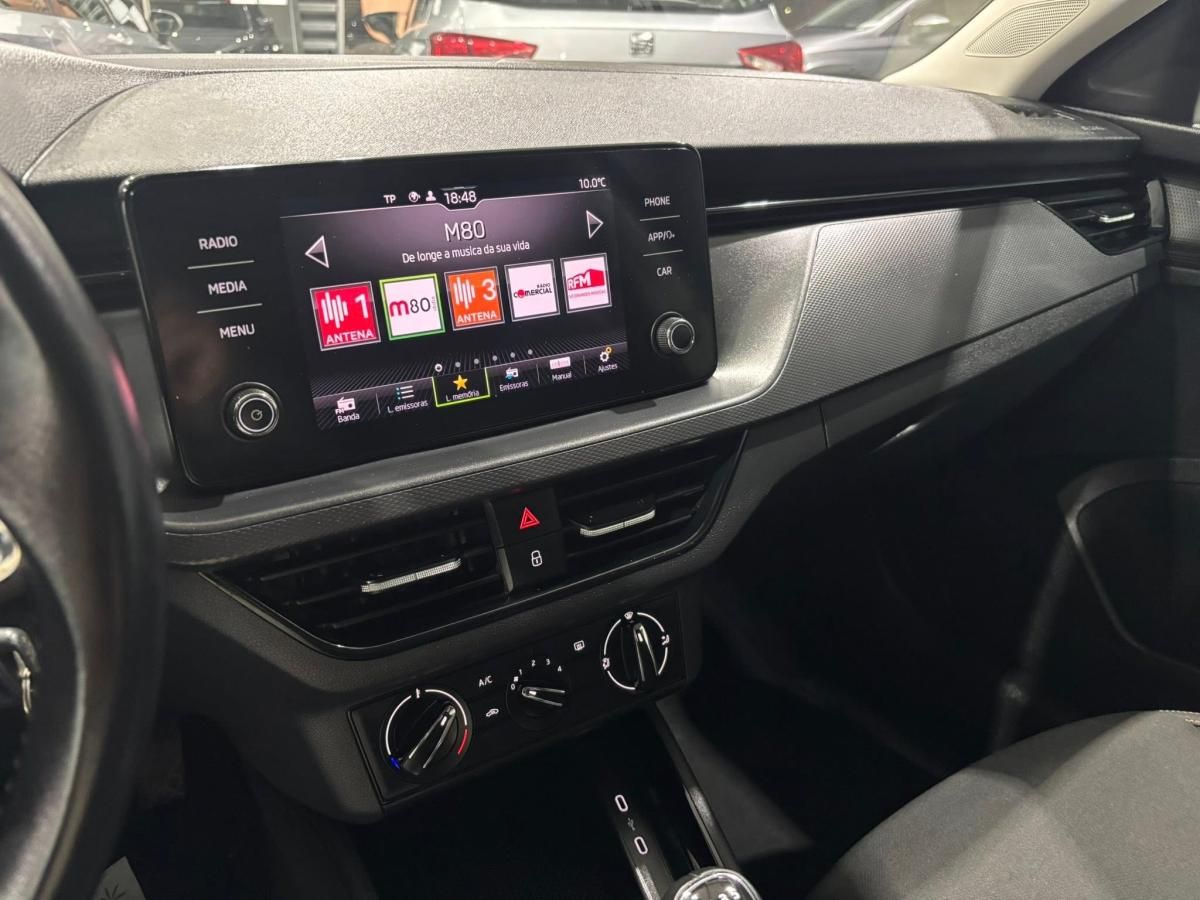 skoda-scala-2023-gasolina-999cc