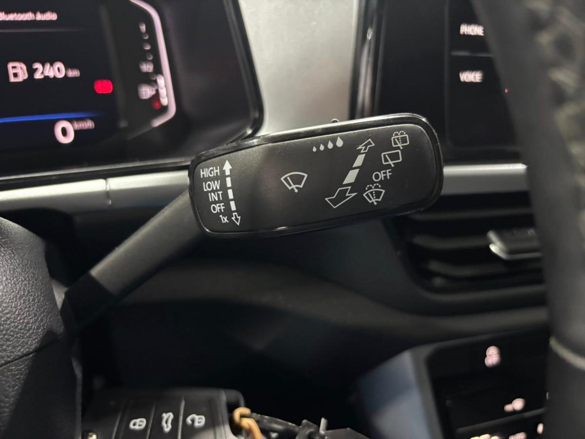 volkswagen-t-roc-2022-gasolina-999cc