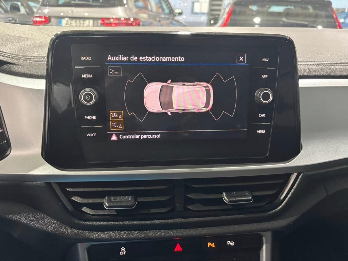 volkswagen-t-roc-2022-gasolina-999cc
