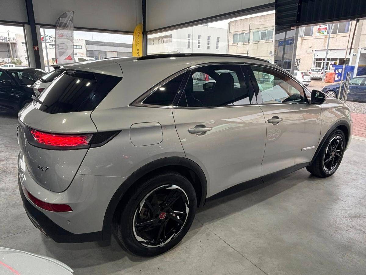 ds-ds-7-crossback-2022-hibrido-a-gasolina-1598cc
