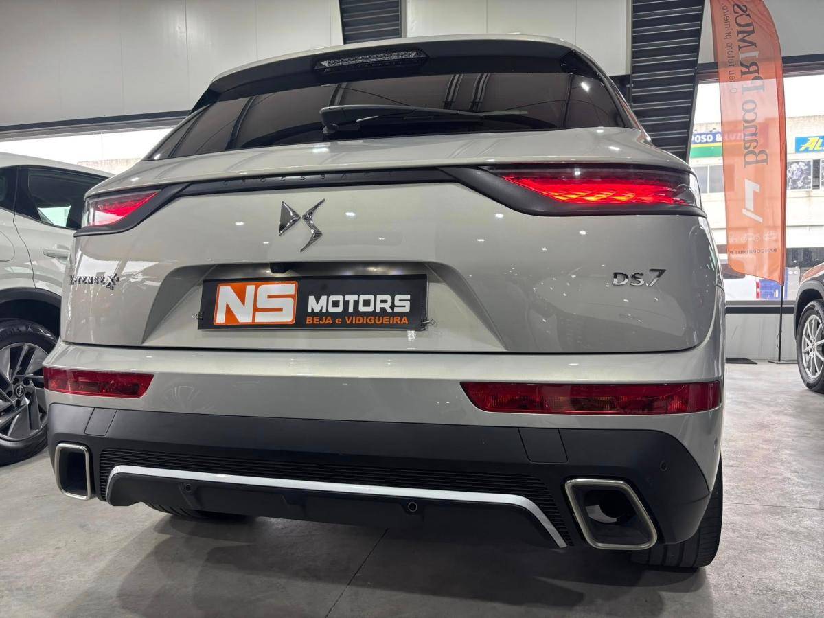 ds-ds-7-crossback-2022-hibrido-a-gasolina-1598cc