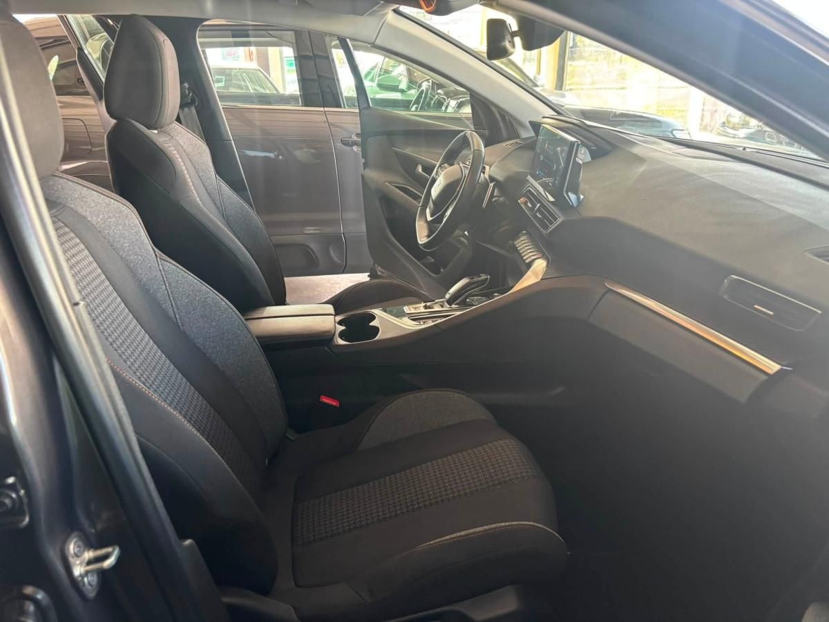 peugeot-3008-2022-gasolina-1199cc