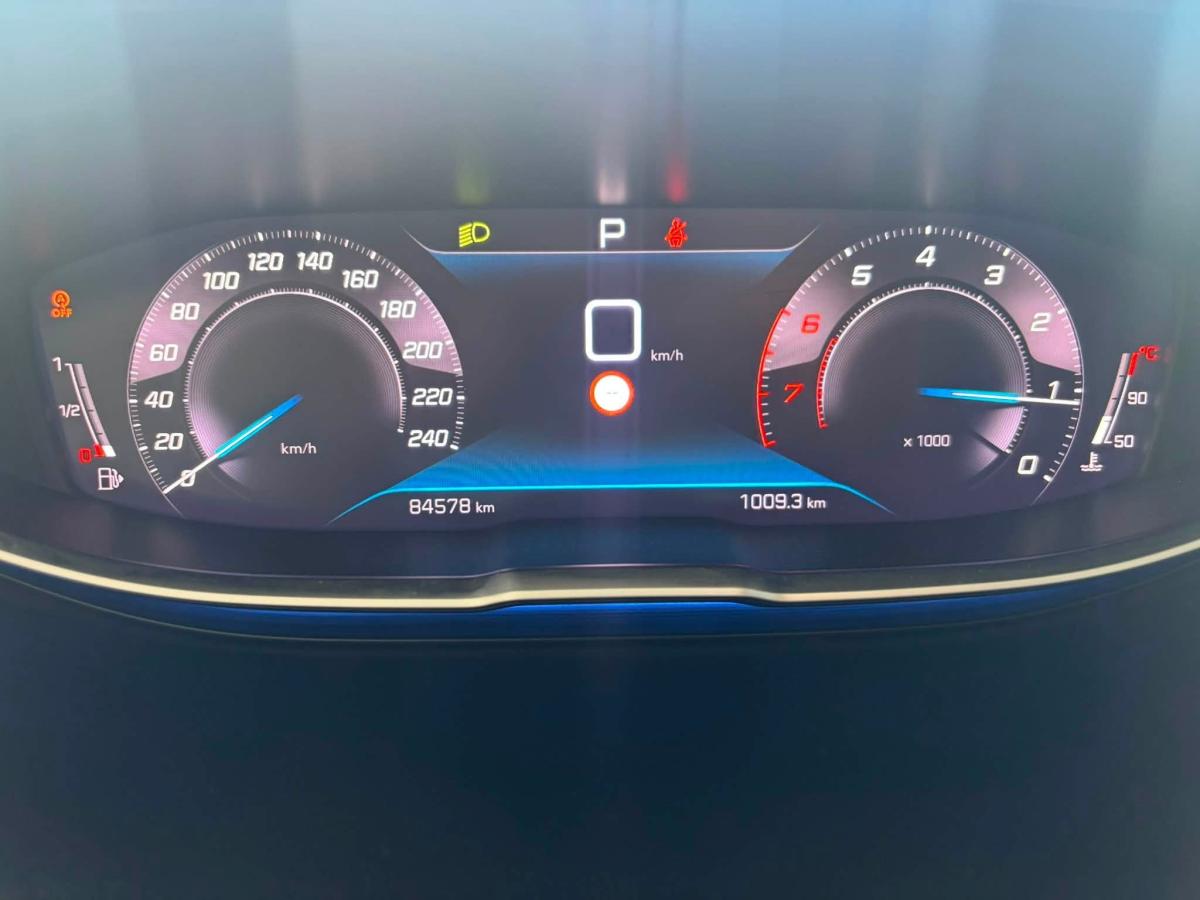 peugeot-3008-2022-gasolina-1199cc