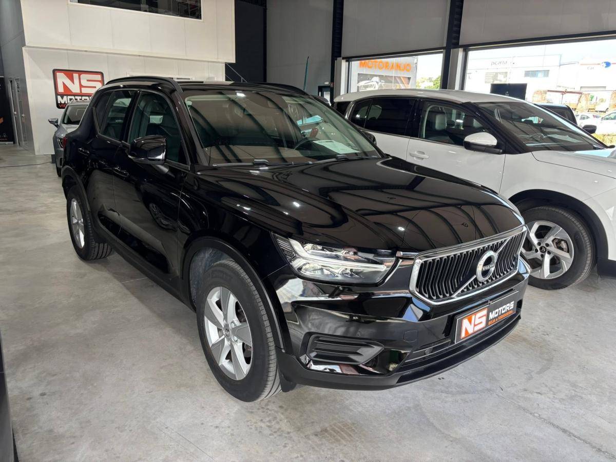 volvo-xc40-2022-gasolina-1477cc