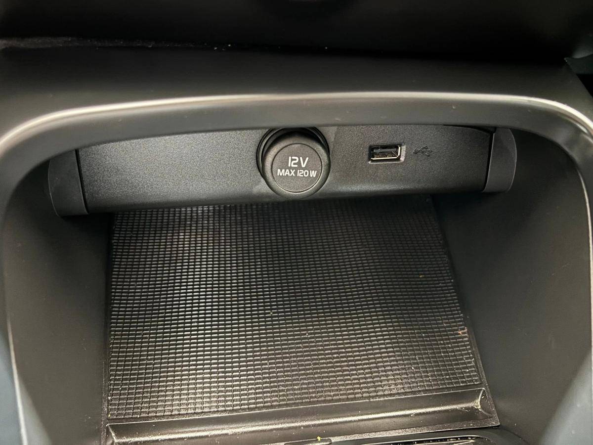 volvo-xc40-2022-gasolina-1477cc