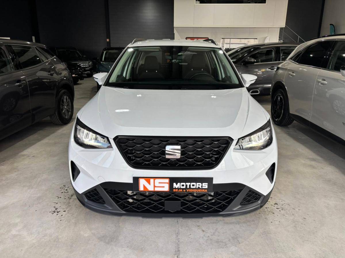 seat-arona-2024-gasolina-999cc