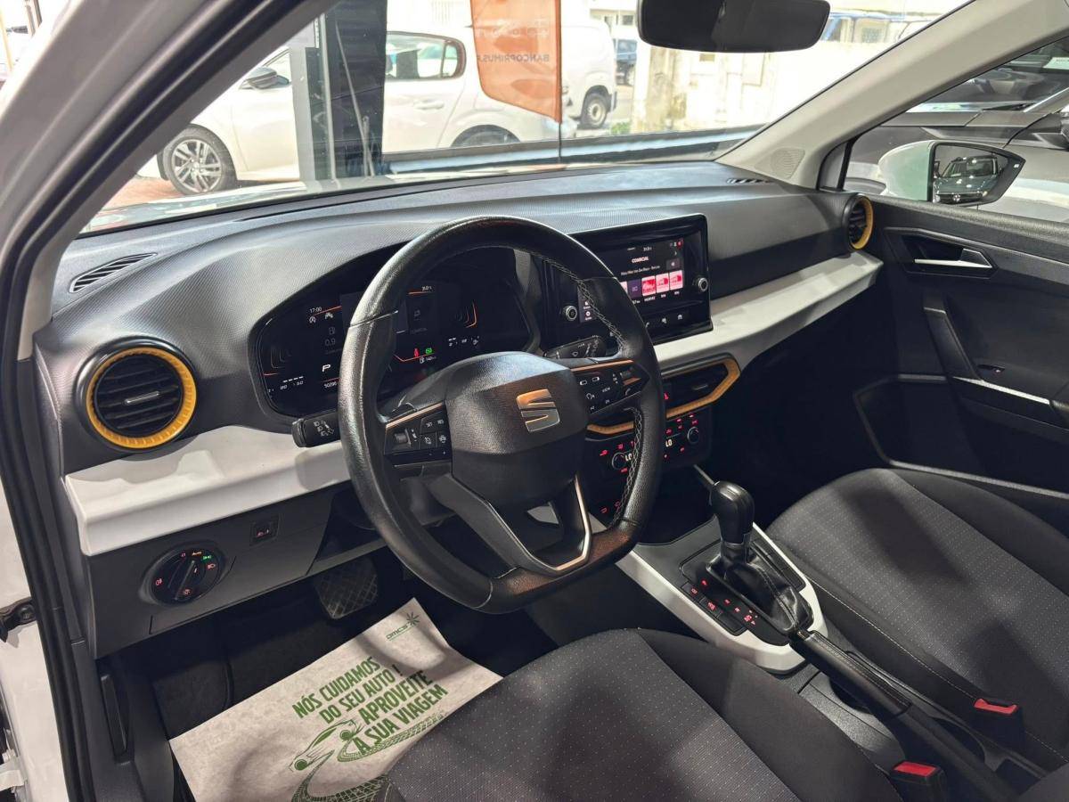 seat-arona-2024-gasolina-999cc