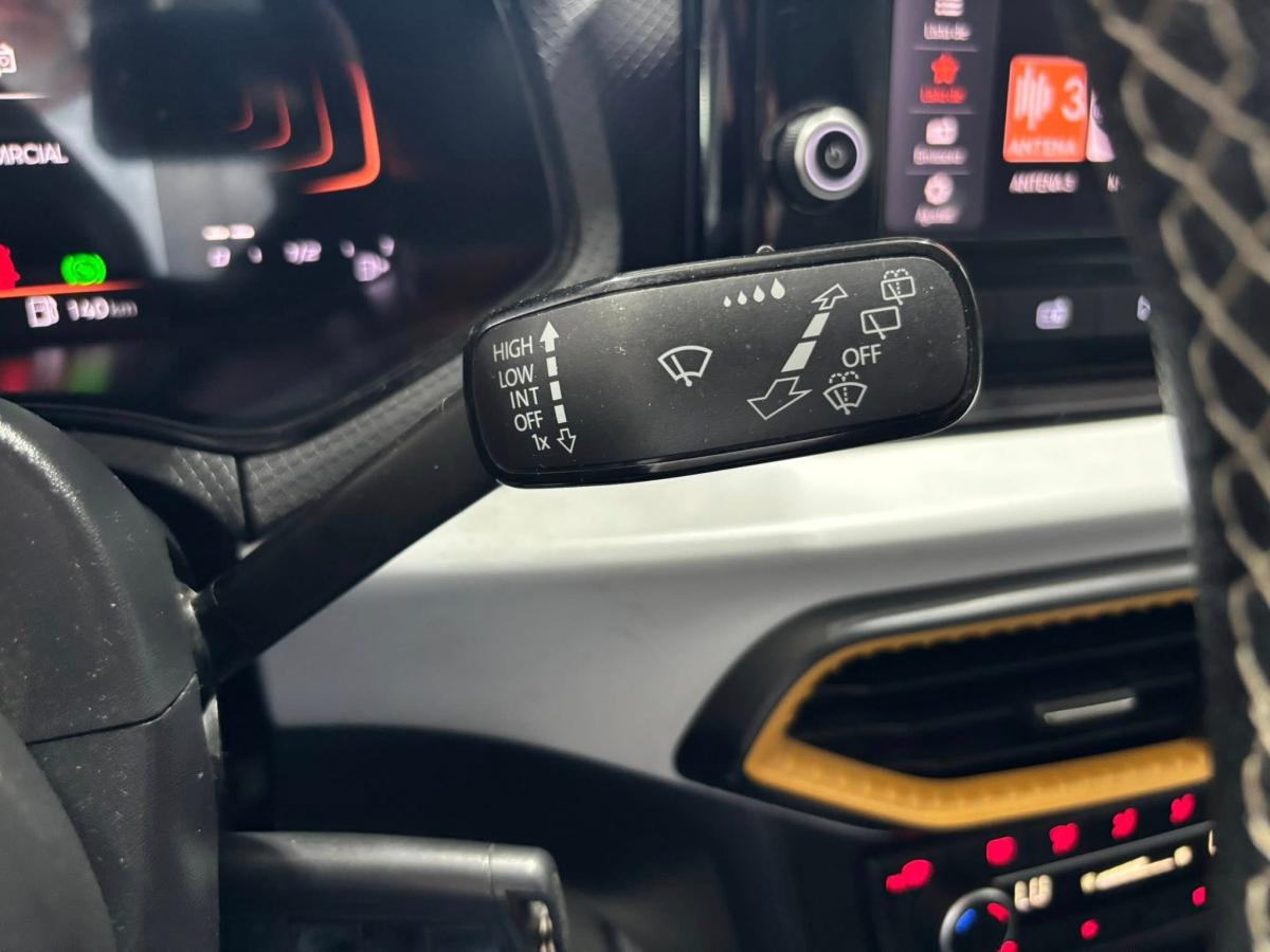 seat-arona-2024-gasolina-999cc