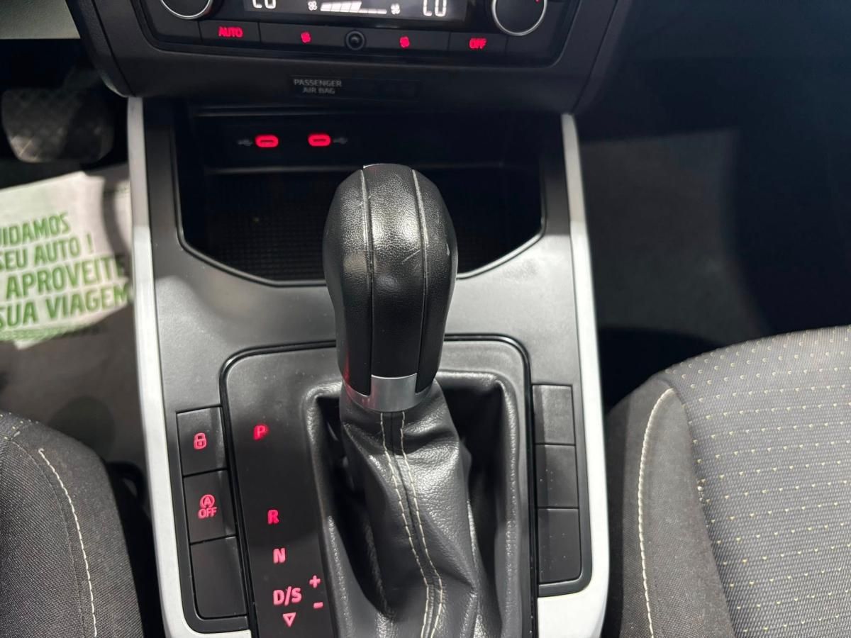 seat-arona-2024-gasolina-999cc