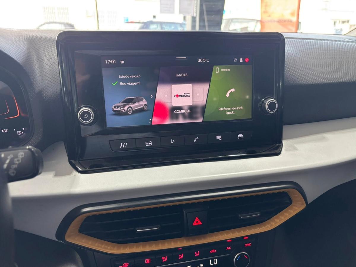 seat-arona-2024-gasolina-999cc