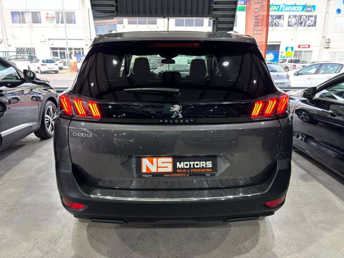 peugeot-5008-2021-diesel-1499cc