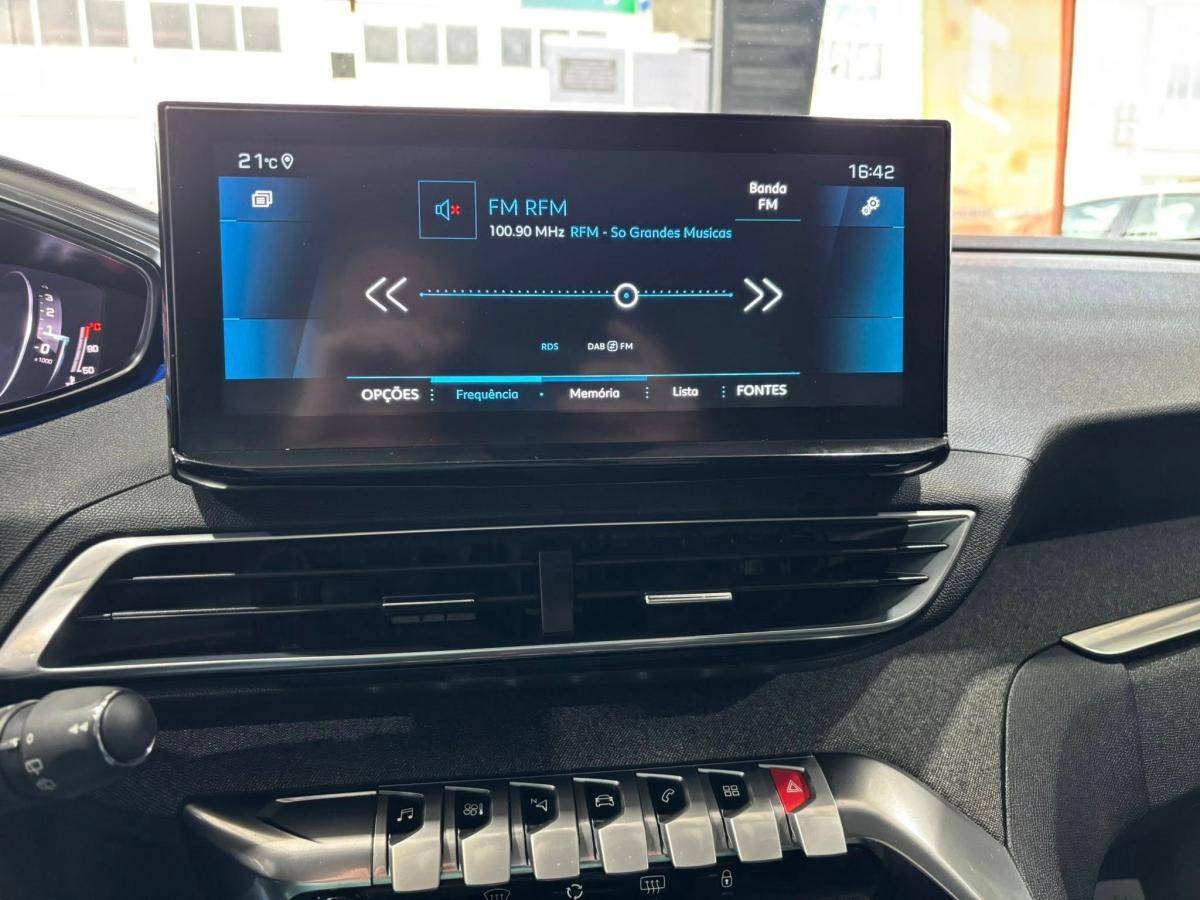 peugeot-5008-2021-diesel-1499cc