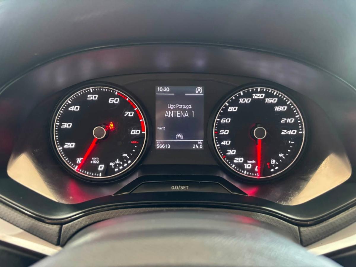 seat-ibiza-2022-gasolina-999cc