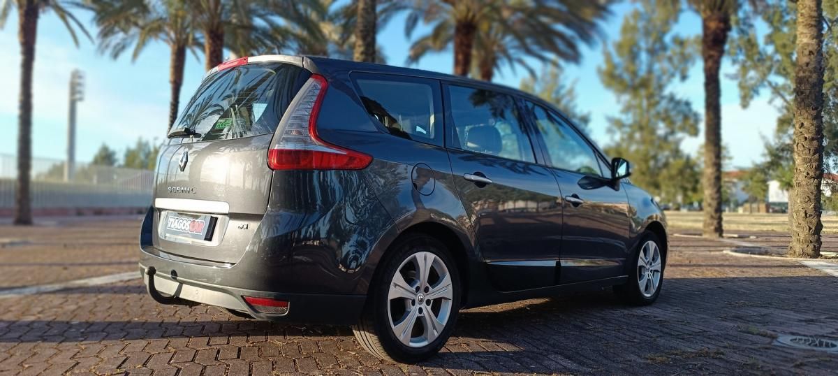 renault-grand-scenic-2012-diesel-1598cc