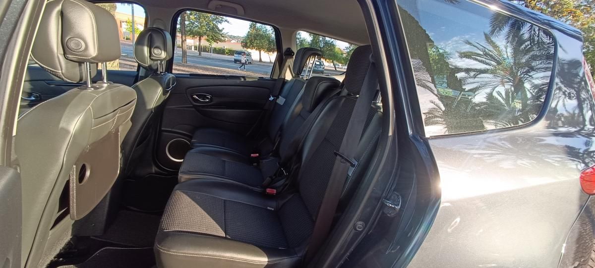 renault-grand-scenic-2012-diesel-1598cc