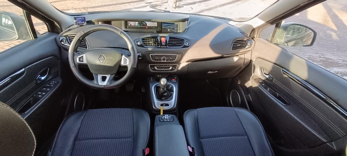 renault-grand-scenic-2012-diesel-1598cc