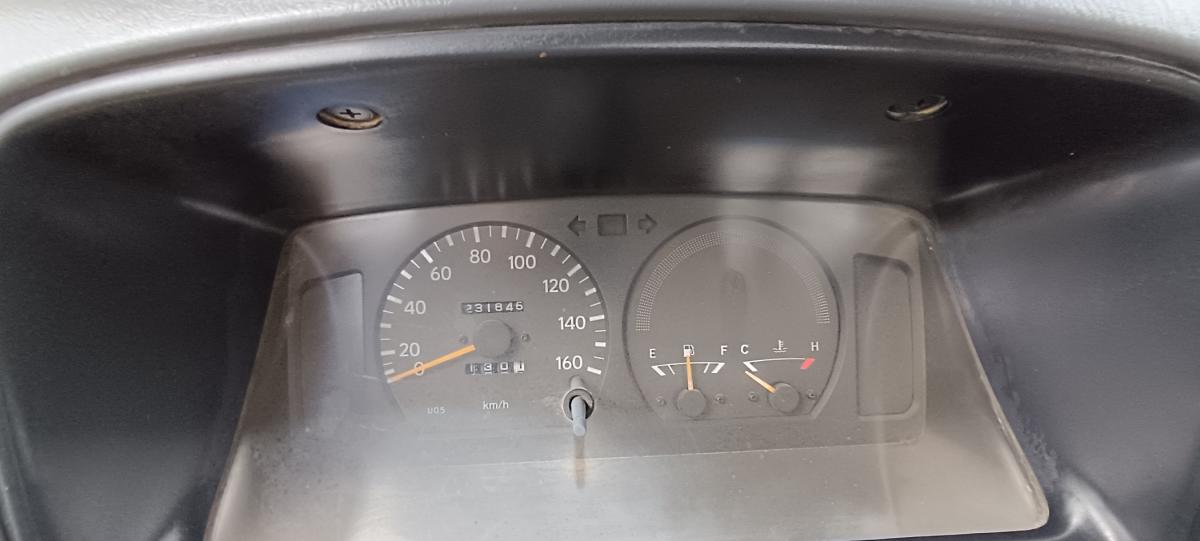 toyota-dyna-1998-diesel-2779cc