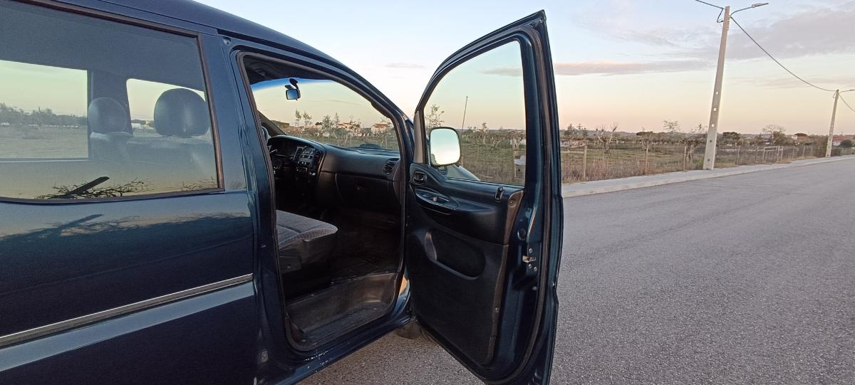 hyundai-h-1-1998-diesel-2476cc