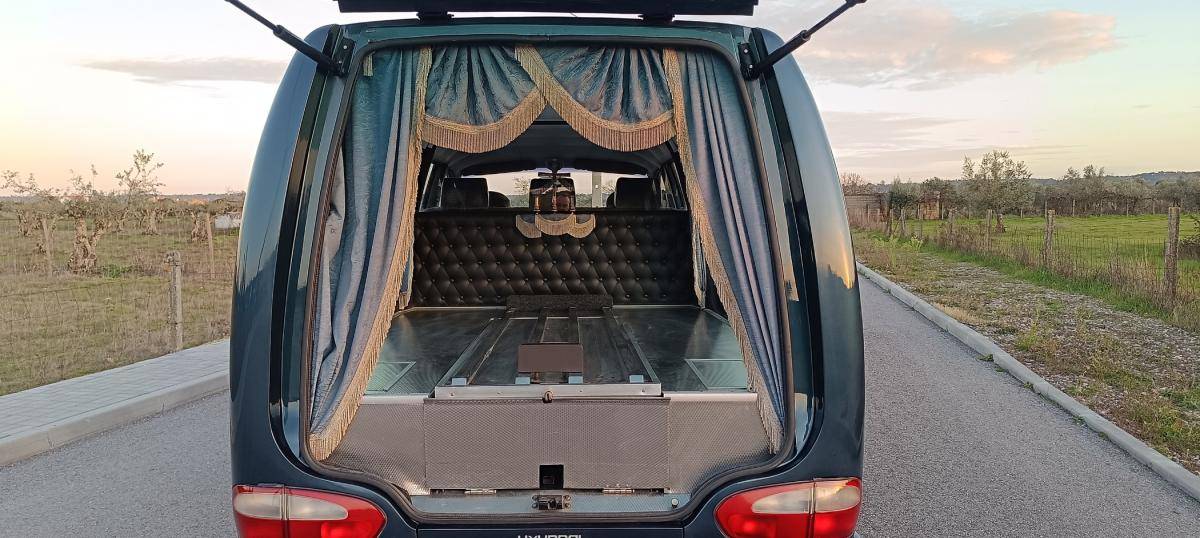 hyundai-h-1-1998-diesel-2476cc