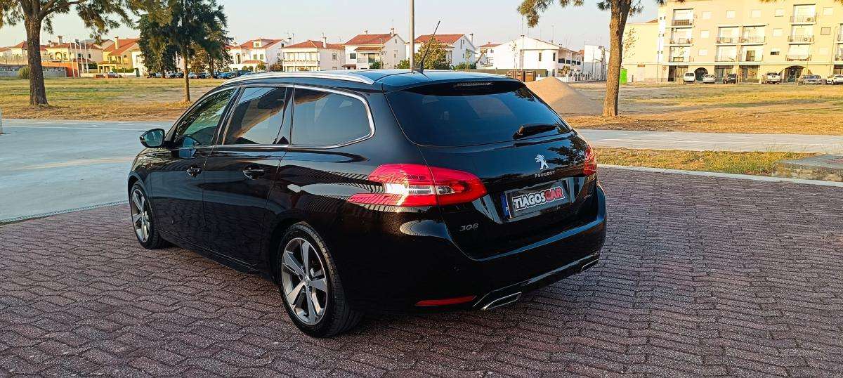 peugeot-308-sw-2018-diesel-1499cc