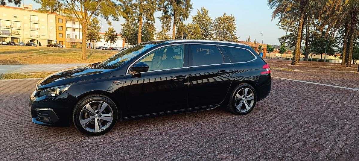 peugeot-308-sw-2018-diesel-1499cc