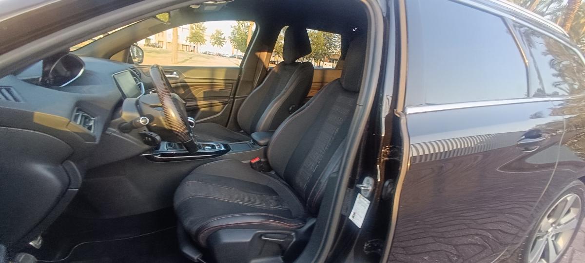 peugeot-308-sw-2018-diesel-1499cc