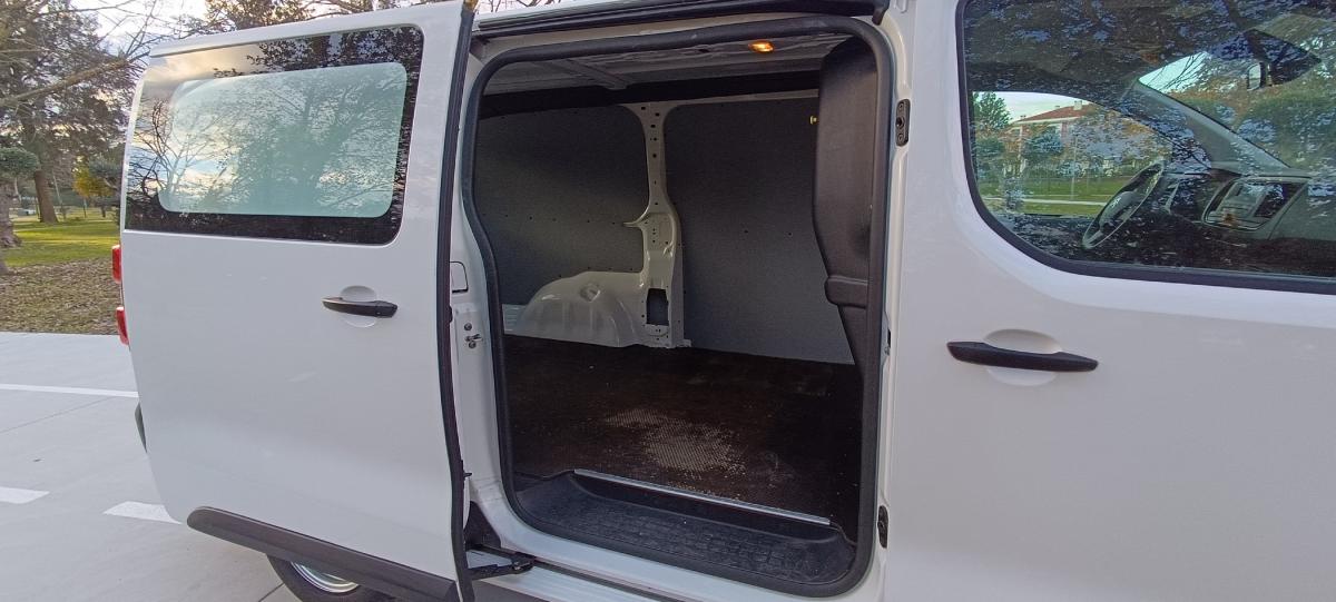 citroen-jumpy-2018-diesel-1997cc