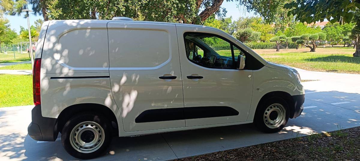opel-combo-2020-diesel-1499cc