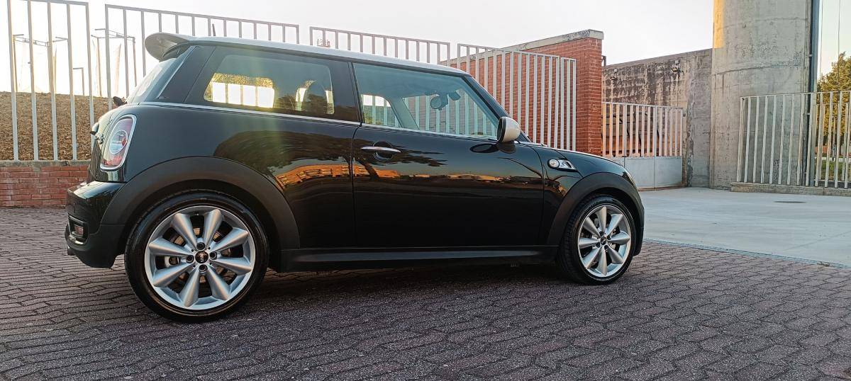 mini-cooper-2013-gasolina-1598cc