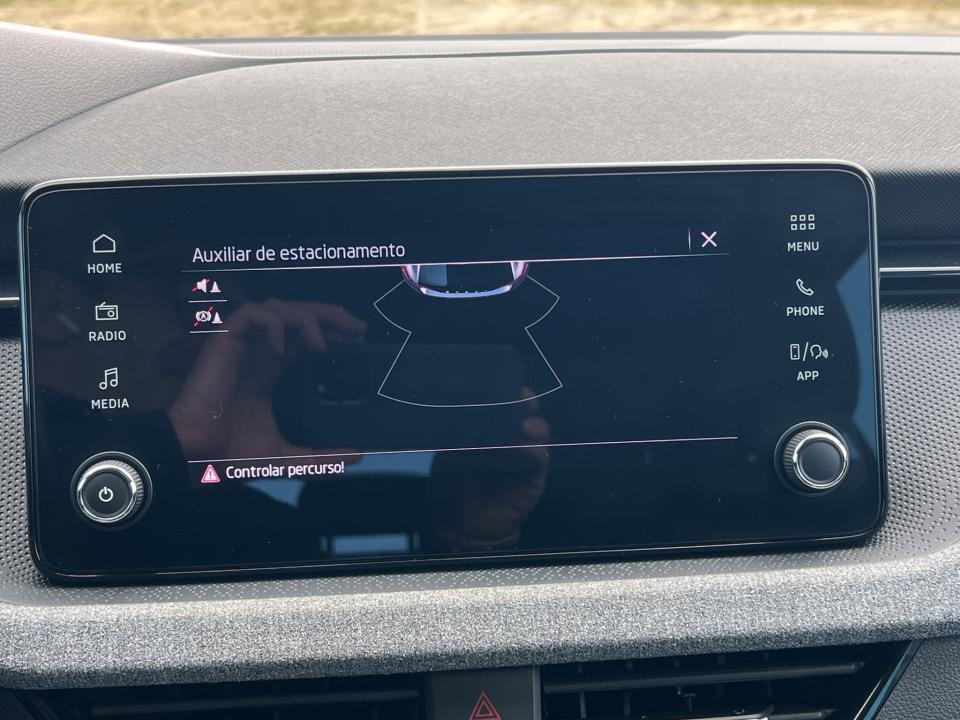 skoda-scala-2024-gasolina-999cc