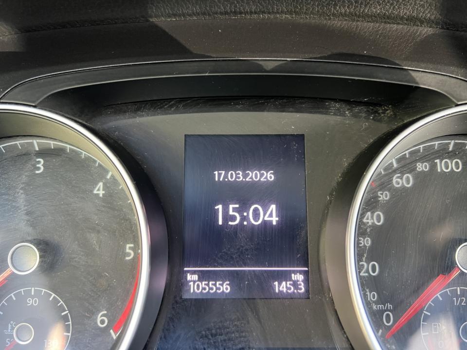 volkswagen-golf-2018-diesel-1598cc