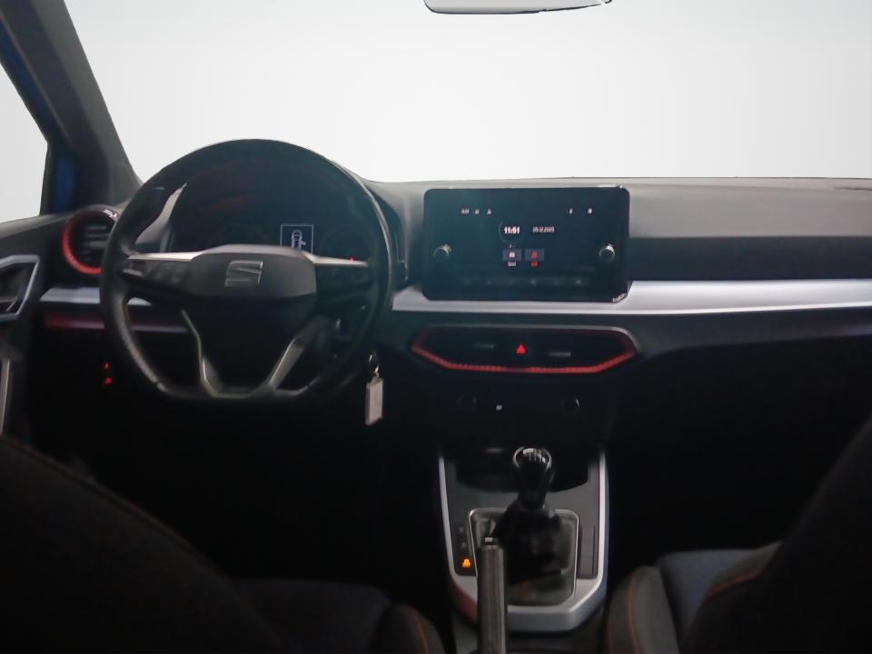 seat-arona-2022-gasolina-999cc