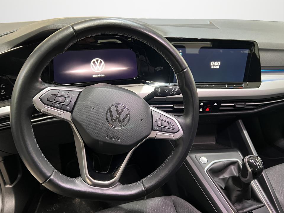 volkswagen-golf-2024-gasolina-999cc