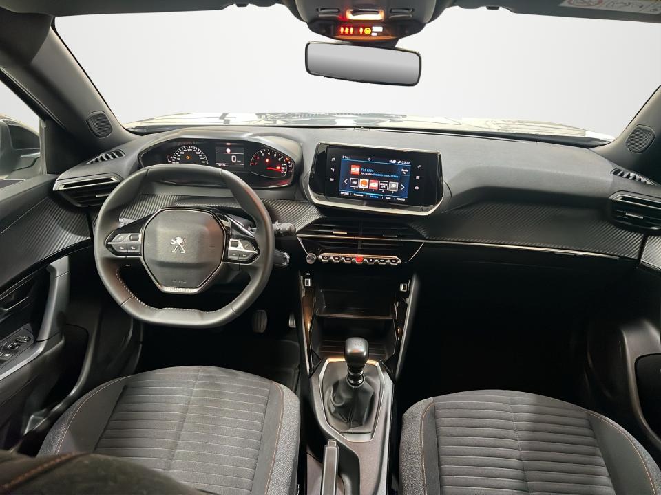peugeot-2008-2023-gasolina-1199cc