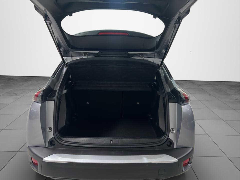 peugeot-2008-2023-gasolina-1199cc