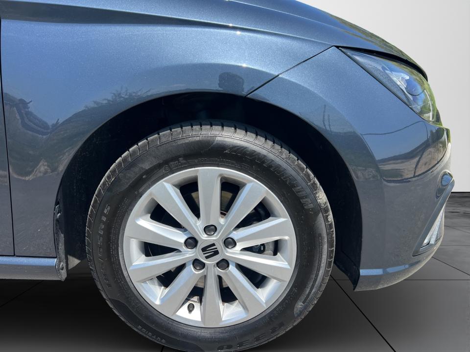 seat-ibiza-2023-gasolina-999cc