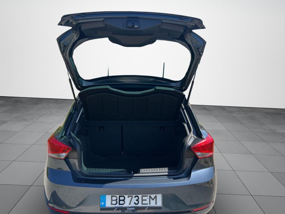 seat-ibiza-2023-gasolina-999cc