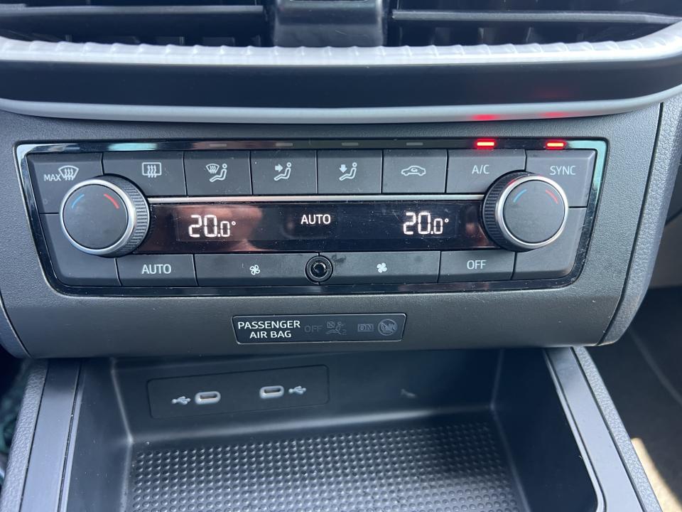 seat-ibiza-2023-gasolina-999cc