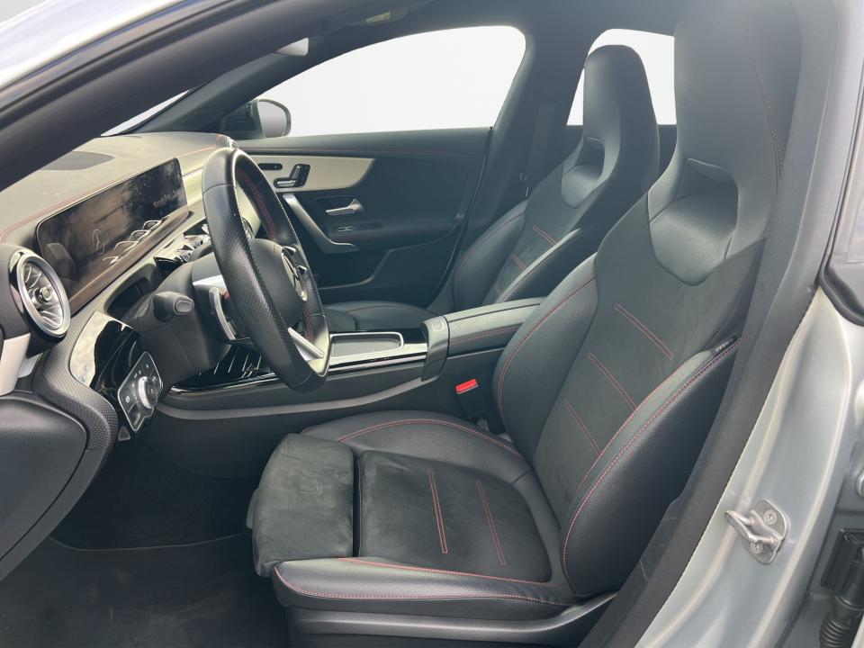 mercedes-benz-cla-2024-hibrido-1332cc