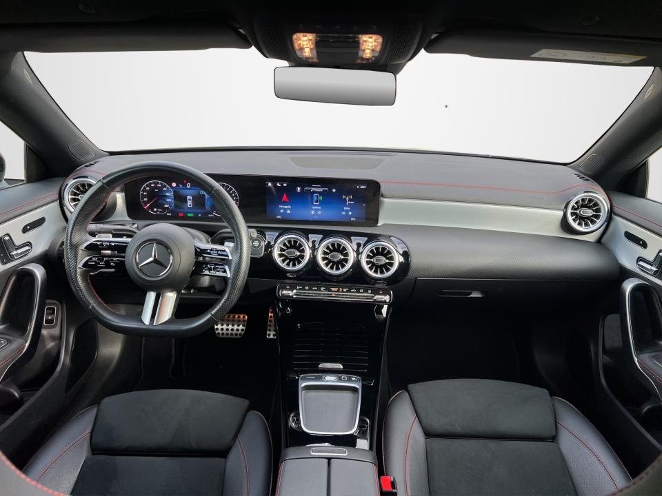 mercedes-benz-cla-2024-hibrido-1332cc