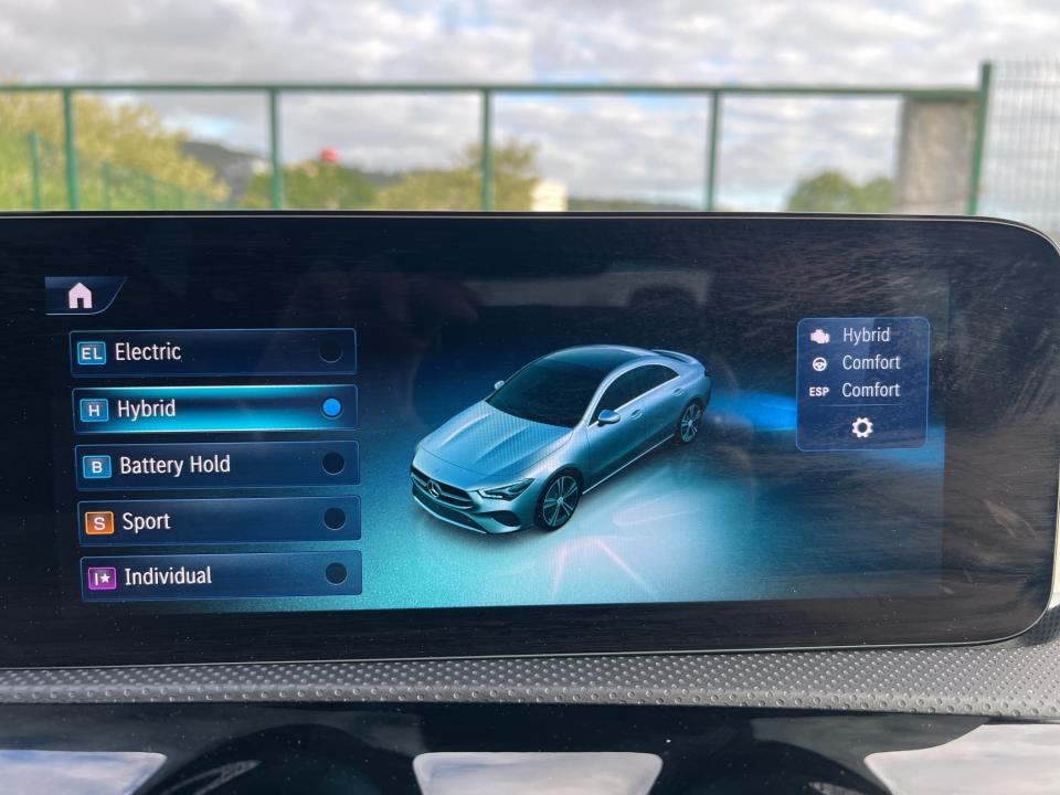 mercedes-benz-cla-2024-hibrido-1332cc