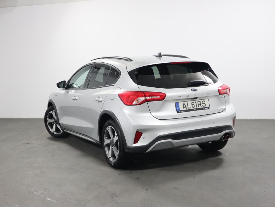 ford-focus-2021-hibrido-998cc